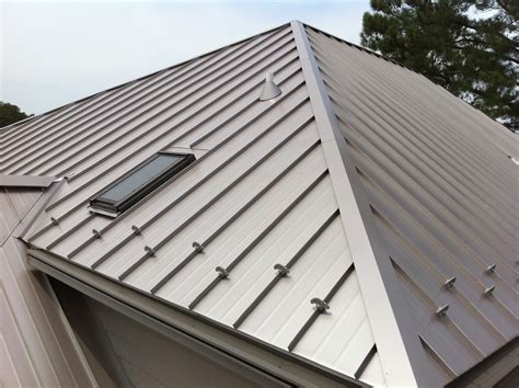 what is a standing seam metal roof